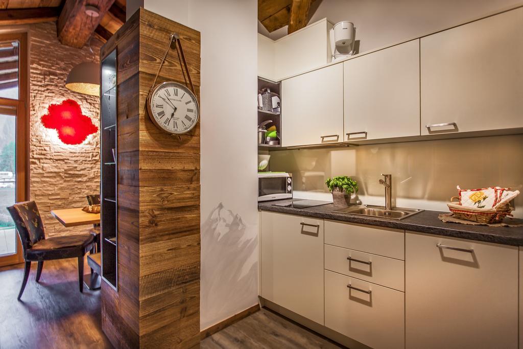 Chalet Stefan - Apartments La Villa  Phòng bức ảnh