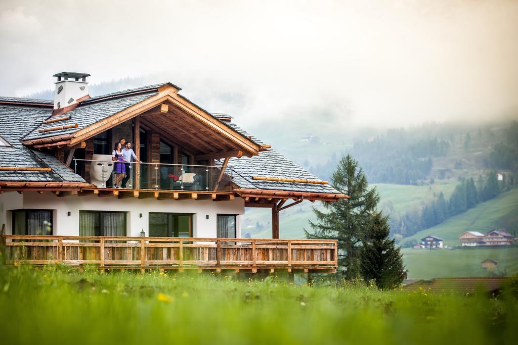 Chalet Stefan - Apartments La Villa  Ngoại thất bức ảnh