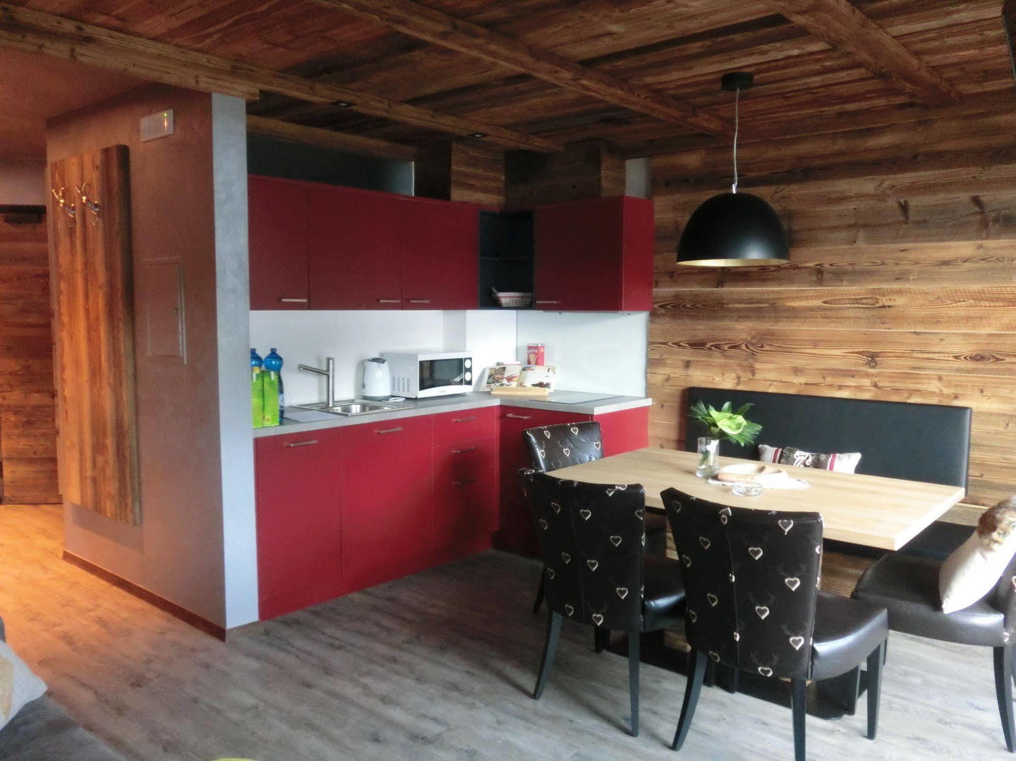 Chalet Stefan - Apartments La Villa  Ngoại thất bức ảnh